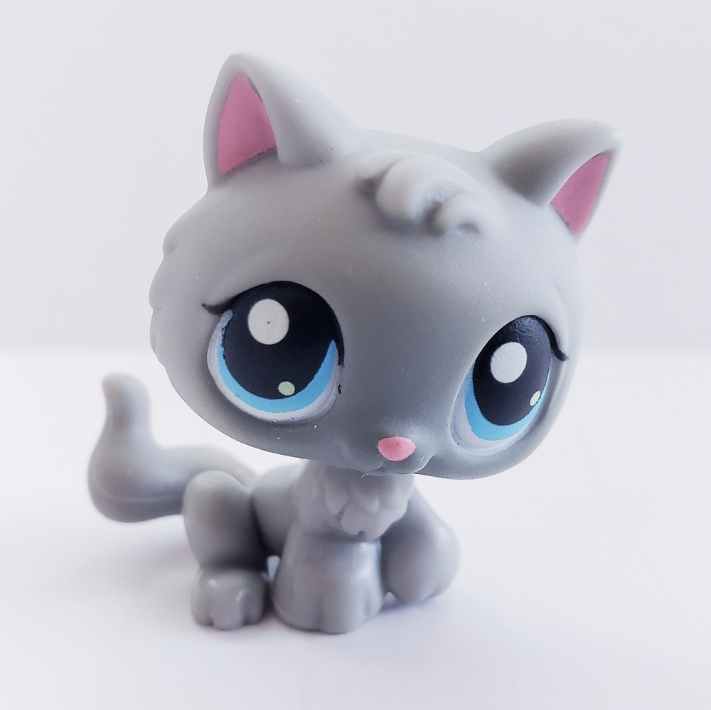 Vintage Littlest Pet Shop Authentic #66 Gray Sitting Kitten Kitty Cat Blue Eyes